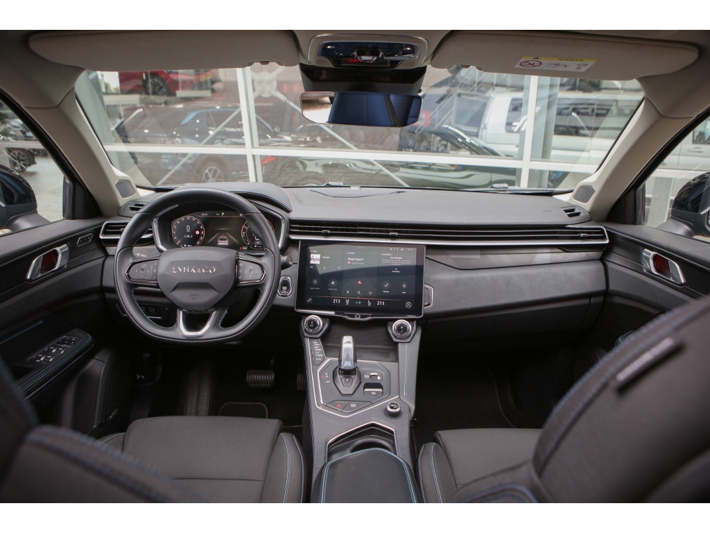 Lynk & Co 01 1.5 7