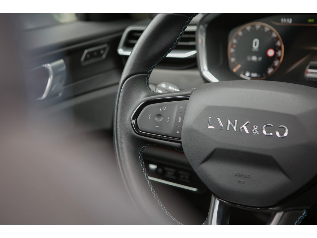 Lynk & Co 01 1.5 8