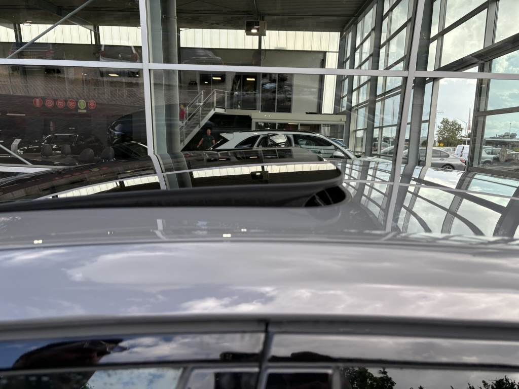 BMW 7 Serie 745e High Executive 16