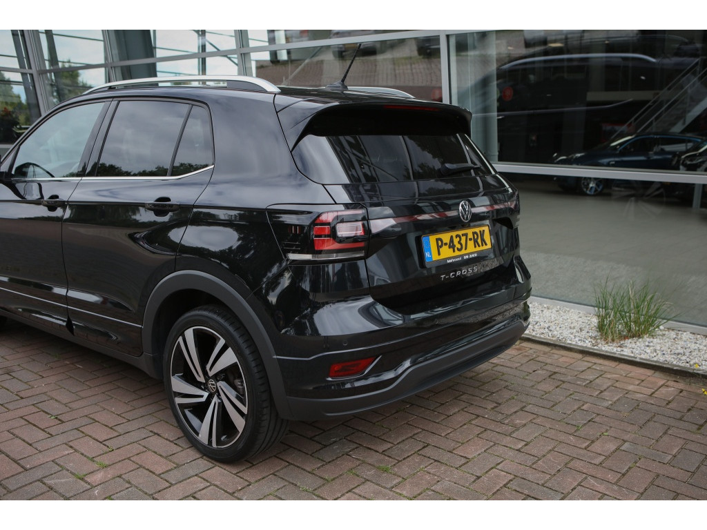 Volkswagen T-Cross 1.0 TSI R-Line 18