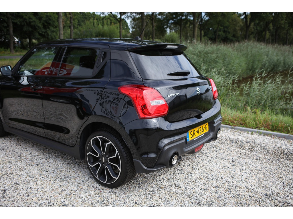 Suzuki Swift 1.4 Sport | Achteruitrijcamera | Navi | 17