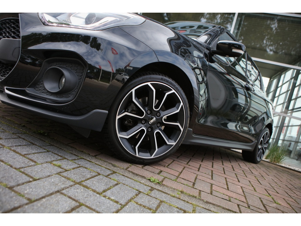 Suzuki Swift 1.4 Sport | Achteruitrijcamera | Navi | 24