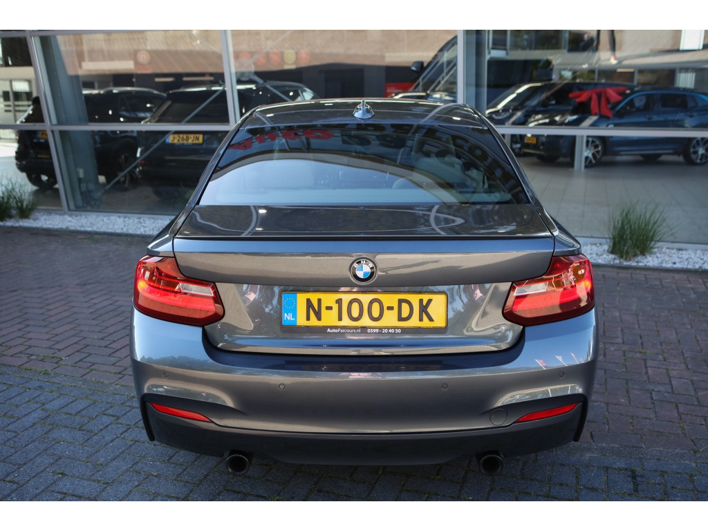 BMW 2 Serie Coupé M235i | Schuif/Kantel| Apple Carplay/Android Auto | H&K | 23