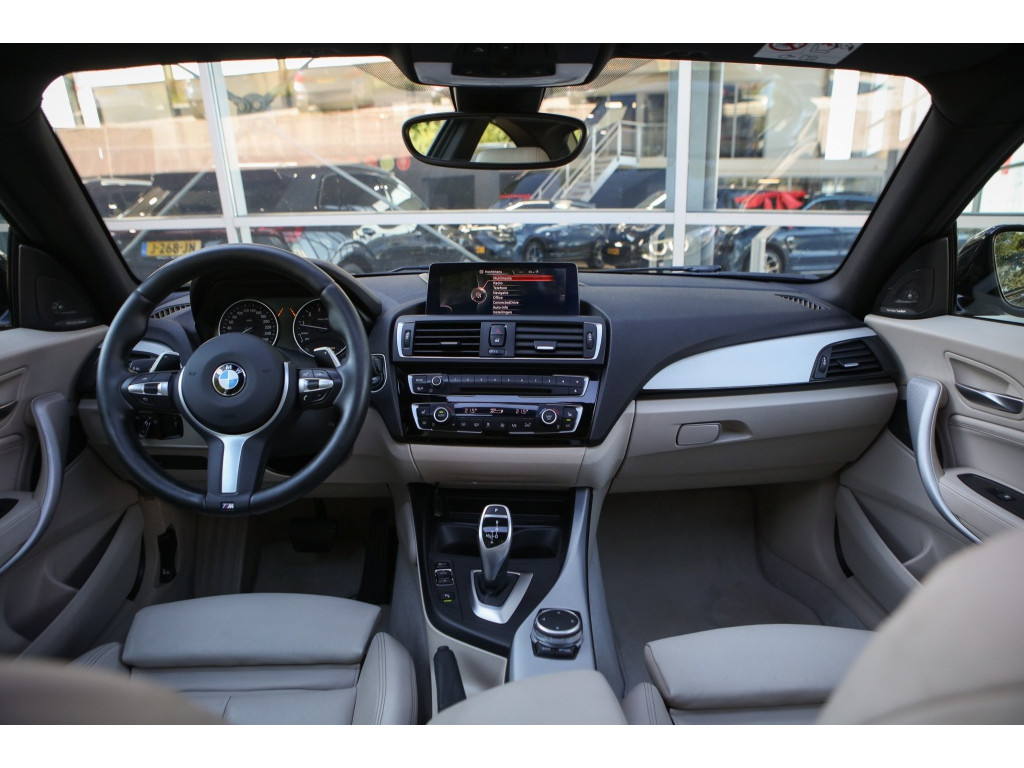 BMW 2 Serie Coupé M235i | Schuif/Kantel| Apple Carplay/Android Auto | H&K | 7