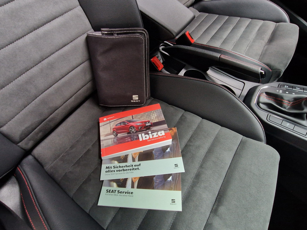 Seat Ibiza 1.0 TSI FR Business Intense Plus 24
