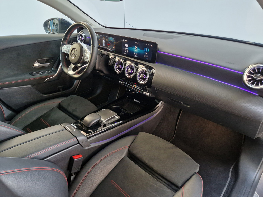 Mercedes-Benz A-klasse 180 Business Solution AMG 15