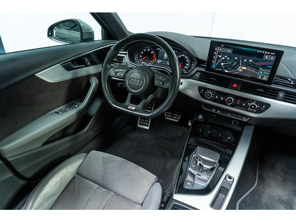 Audi A4 Avant 35 TFSI S edition 12