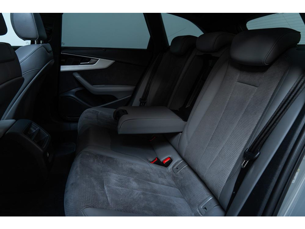 Audi A4 Avant 35 TFSI S edition 20