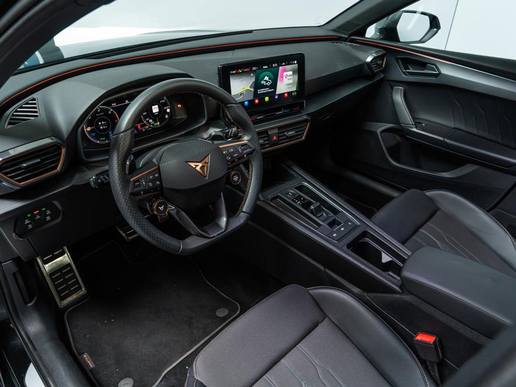CUPRA Leon Sportstourer 1.4 e-Hybrid VZ Performance 10