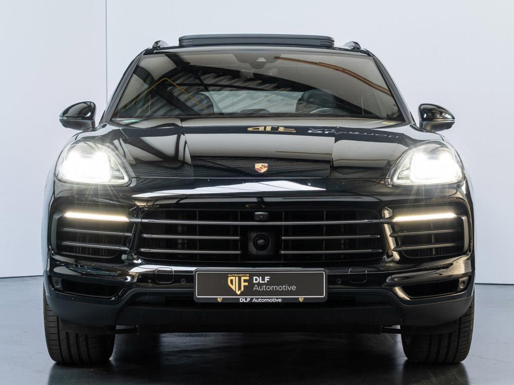 Porsche Cayenne 3.0 E-Hybrid Platinum Edition | Bose |Sport Chrono|Full-Option 7
