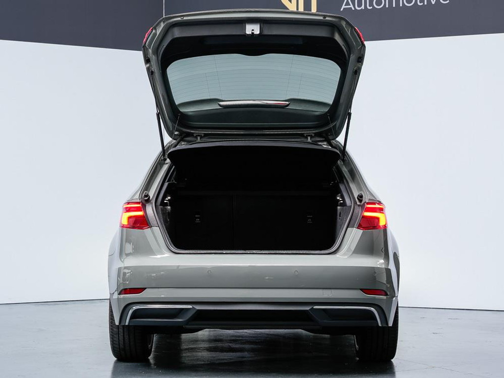 Audi A3 Sportback 40 e-tron S-Line | Panodak | B&O Audio 22