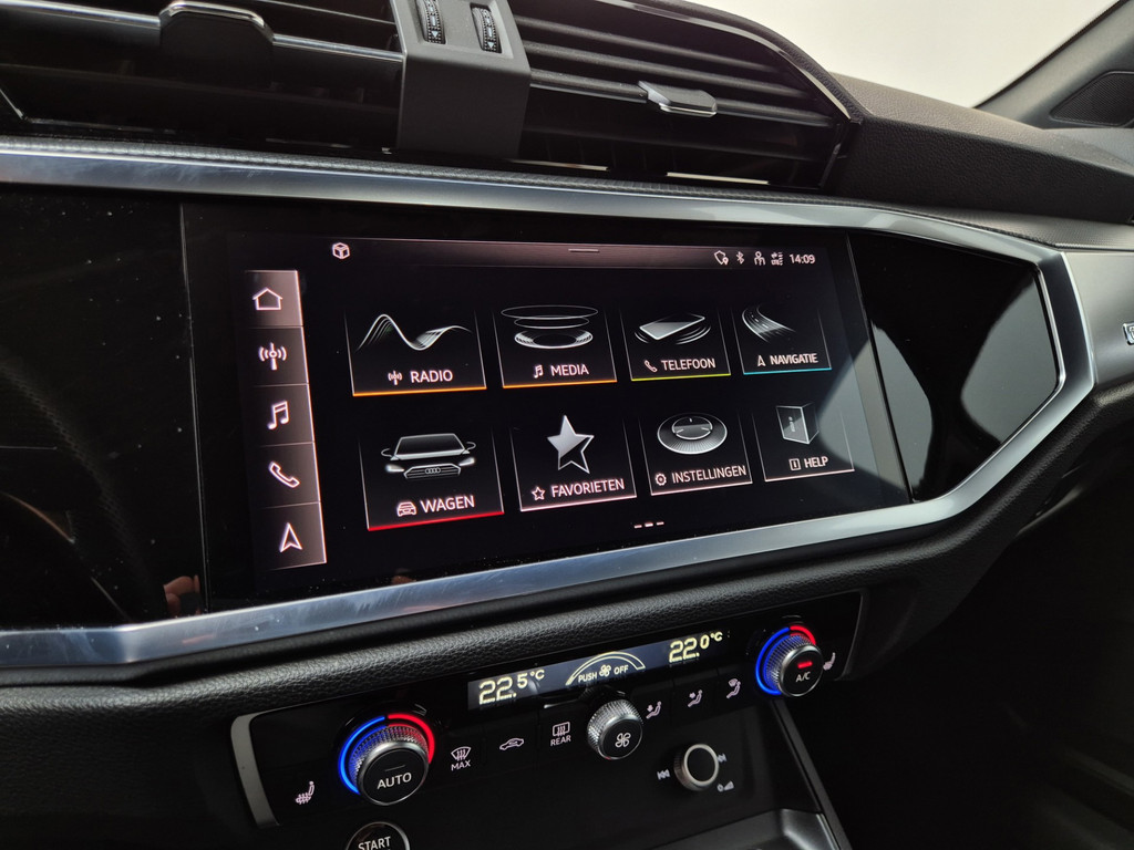Audi Q3 45 TFSI e Business Edition S-Line | Pano | Leder 14