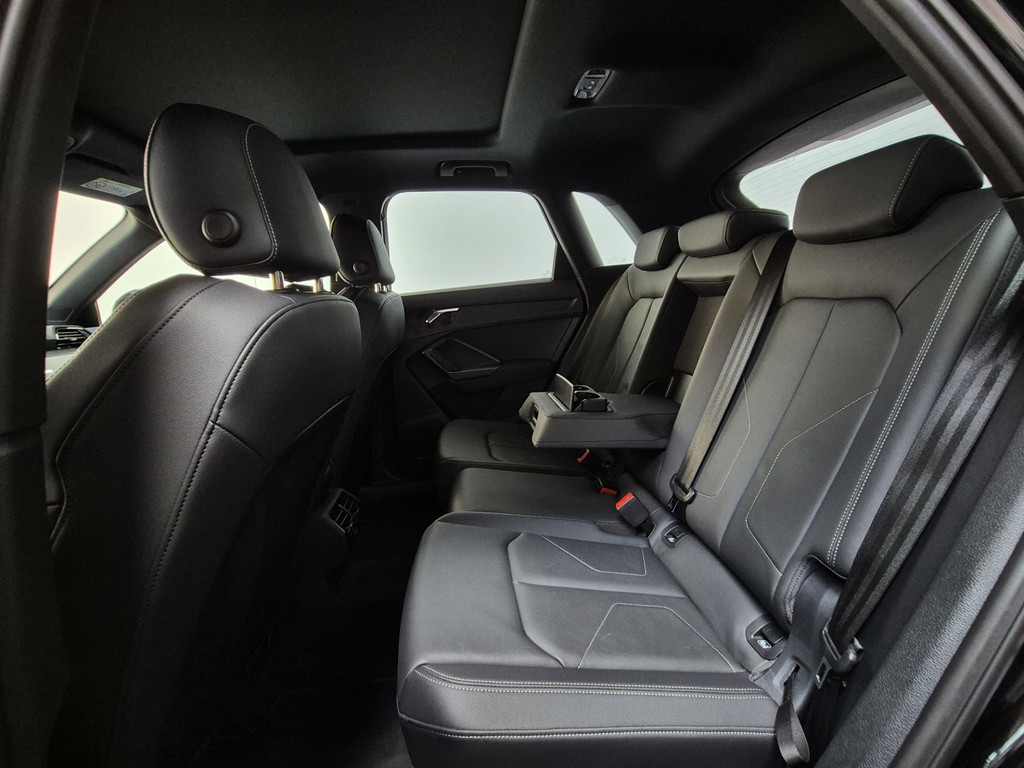 Audi Q3 45 TFSI e Business Edition S-Line | Pano | Leder 18