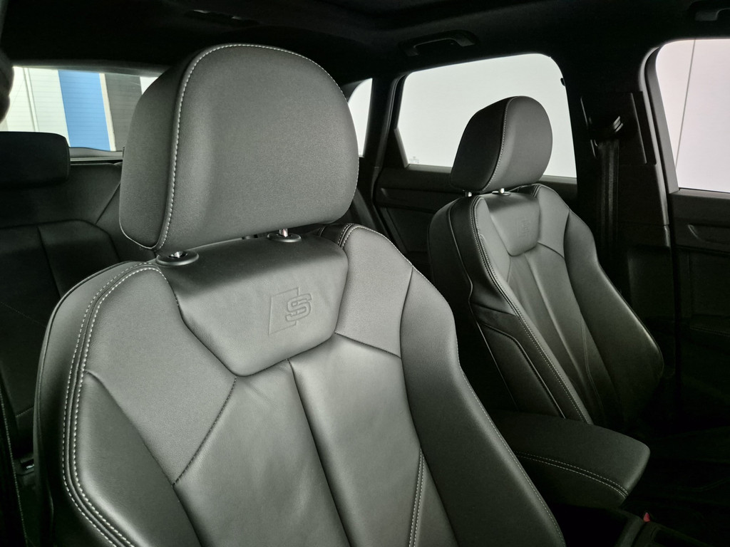 Audi Q3 45 TFSI e Business Edition S-Line | Pano | Leder 23