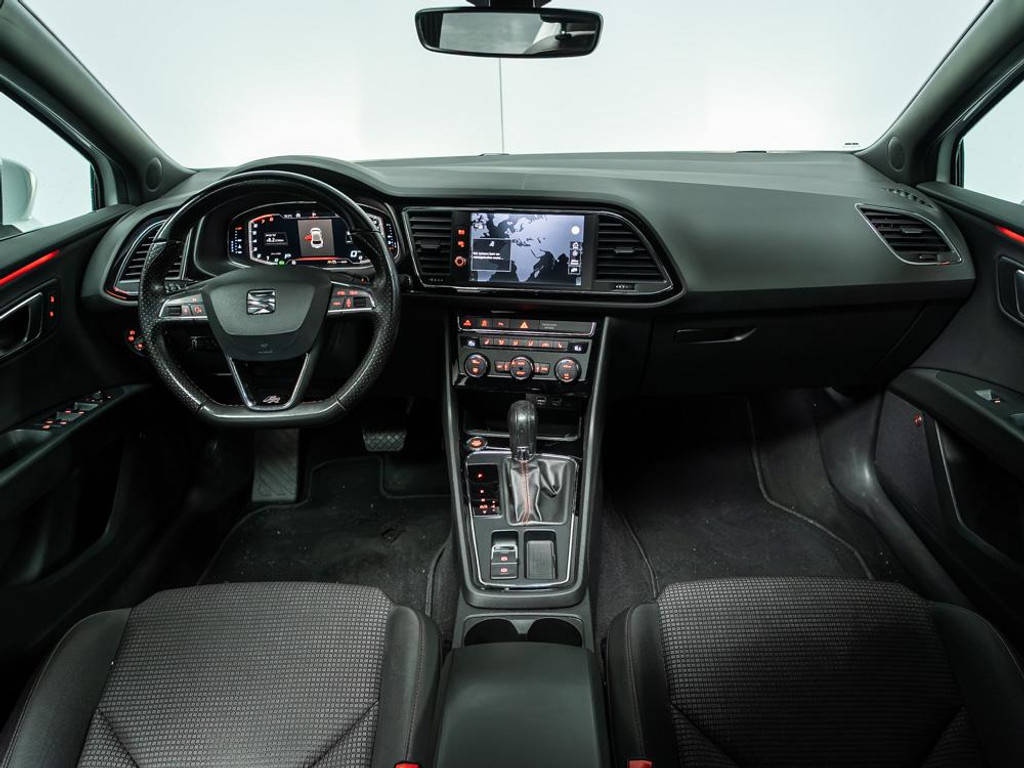 Seat Leon 1.5 TSI FR Business Intense 11