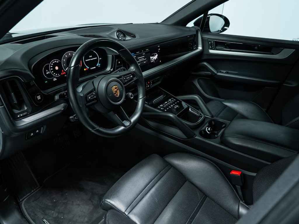 Porsche Cayenne Coupé 3.0 E-Hybrid |Bose | Sport-Chrono | Memory 11