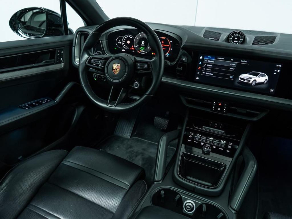 Porsche Cayenne Coupé 3.0 E-Hybrid |Bose | Sport-Chrono | Memory 13