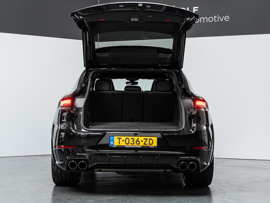 Porsche Cayenne Coupé 3.0 E-Hybrid |Bose | Sport-Chrono | Memory 26