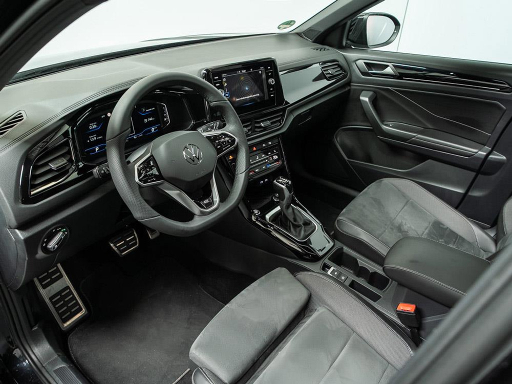 Volkswagen T-Roc 1.5 TSI 3 x R-Line Business+ | Massage | Black Style 11