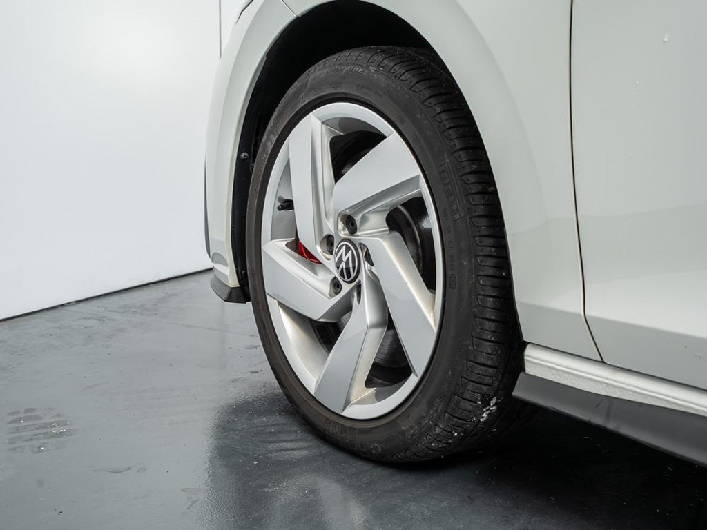 Volkswagen Golf GTE | 245PK | Pano | Matrix-LED 27