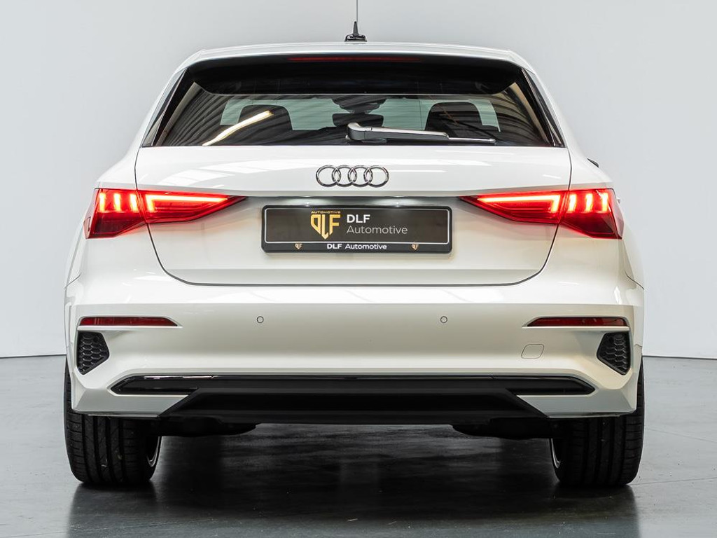 Audi A3 Sportback 40 TFSI e Advanced edition | S-Line | 19 Inch | Pano 3