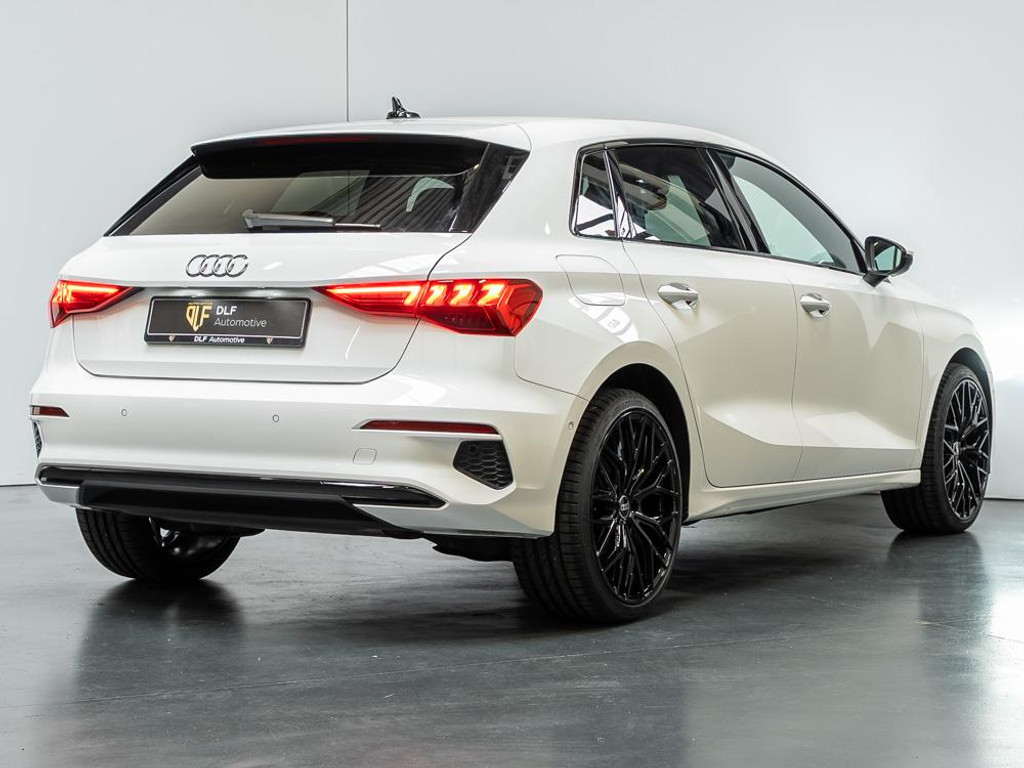 Audi A3 Sportback 40 TFSI e Advanced edition | S-Line | 19 Inch | Pano 4
