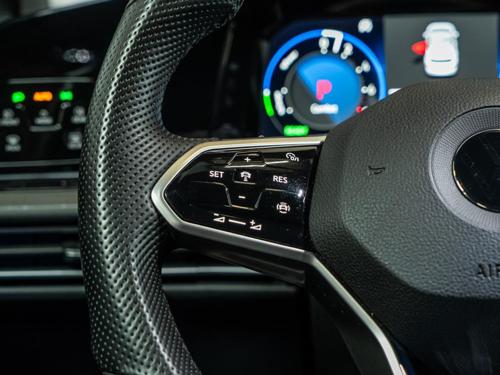 Volkswagen Golf 1.4 eHybrid GTE | 245PK | 19 Inch | Trekhaak 13