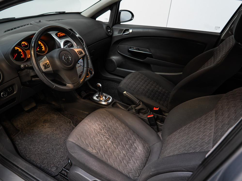 Opel Corsa 1.2-16V Design Edition | Automaat | NAP 9