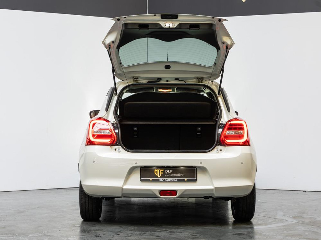 Suzuki Swift 1.2 Select Smart Hybrid | Camera | Stoelverwarming | ACC 23