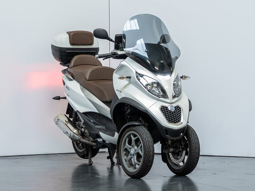 Piaggio Scooter 500 LT MP3 Sport ABS 6