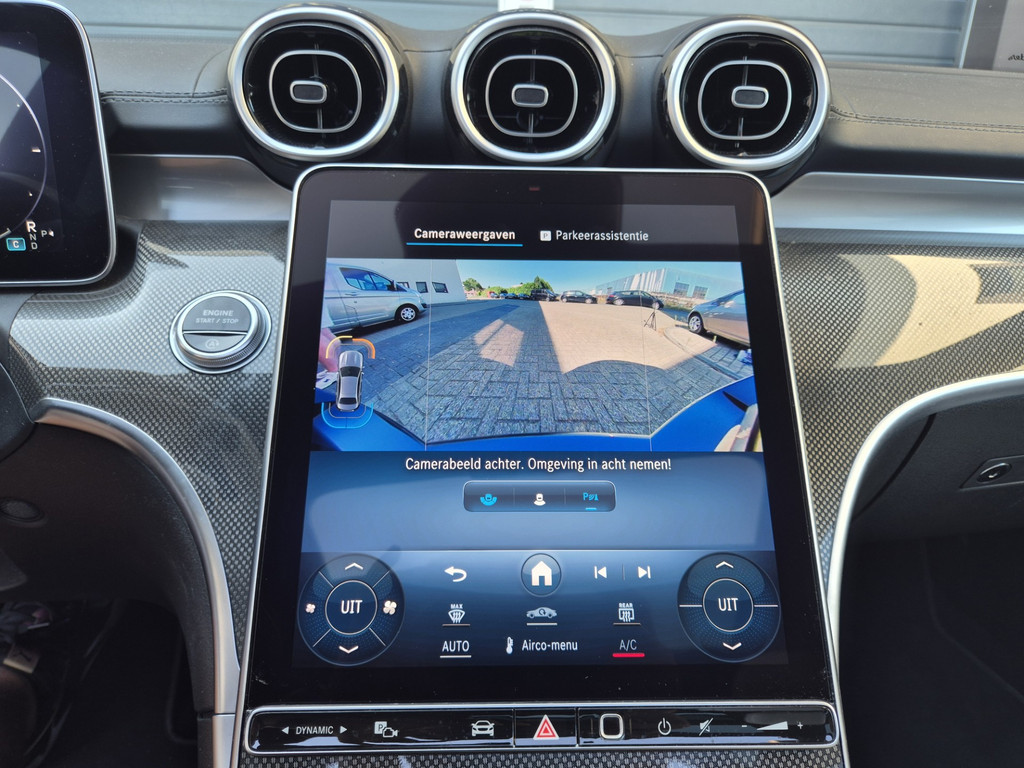 Mercedes-Benz C-klasse 180 AMG Line | Burmester | Wit leder | Pano 17