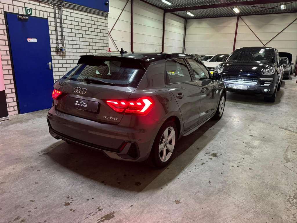 Audi A1 1.0 TFSI Sport S line Edition 110pk automaat 7