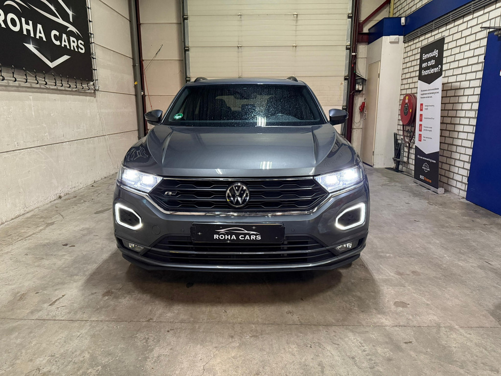 Volkswagen T-ROC 1.5 TSI R-Line Pano 2