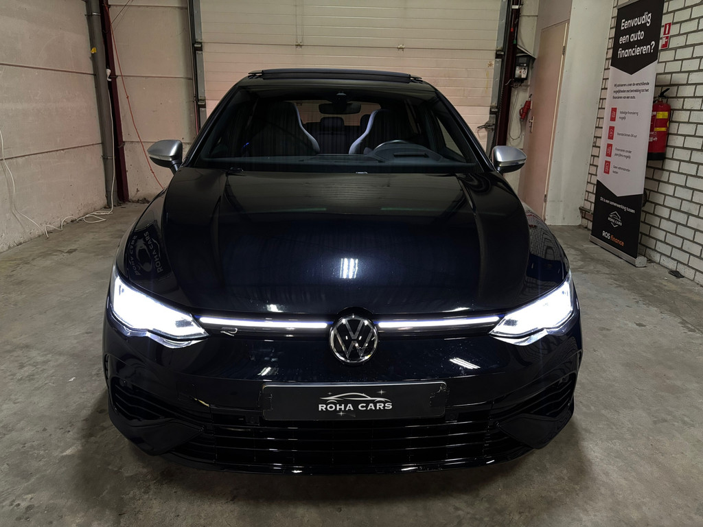 Volkswagen Golf 2.0 TSI R 4Motion Performance AKRA, PANO, LEER 2