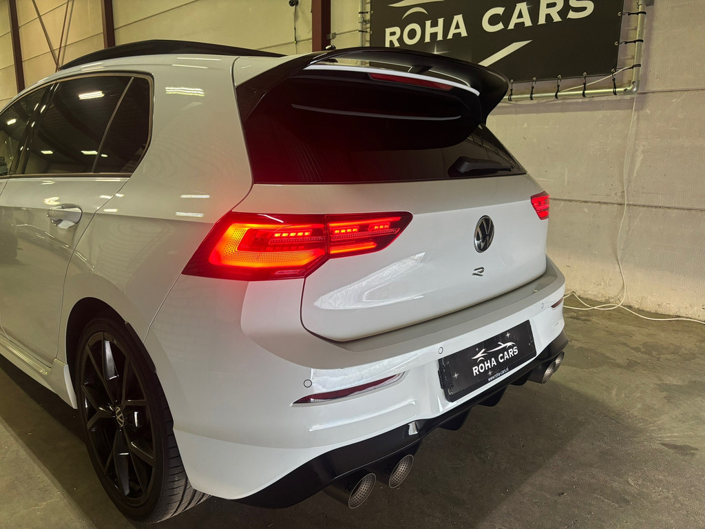 Volkswagen GOLF 2.0 TSI R 4Motion Performance AKRA 11