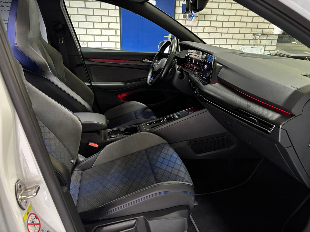 Volkswagen GOLF 2.0 TSI R 4Motion Performance AKRA 16