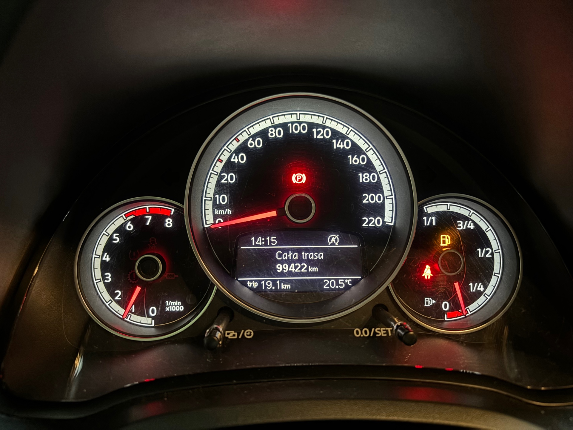 Volkswagen Up! 1.0 11