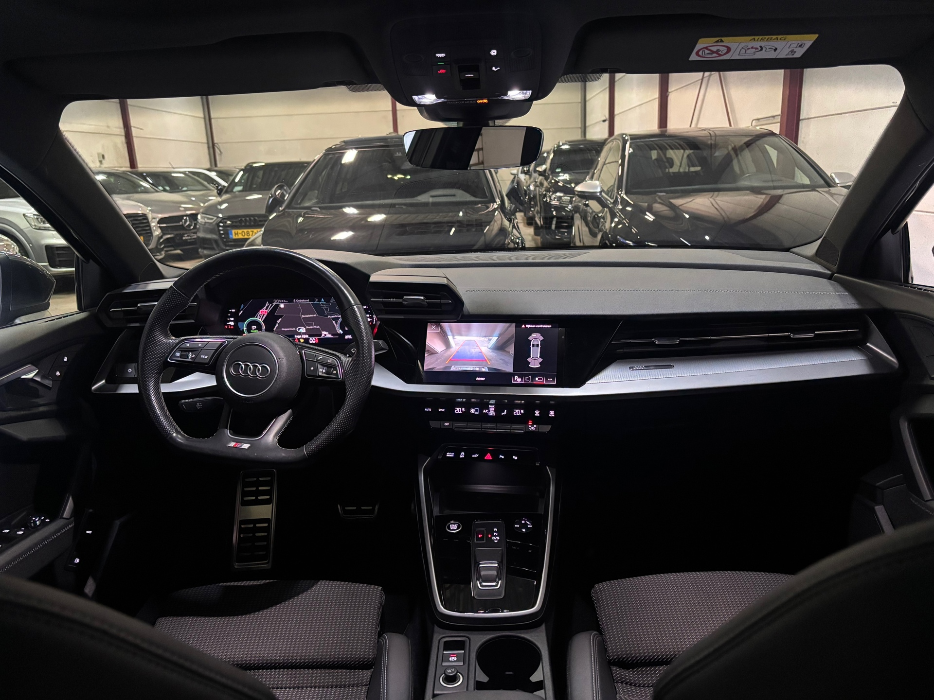 Audi A3 Sportback 40 TFSI e 3x S line panorama 17