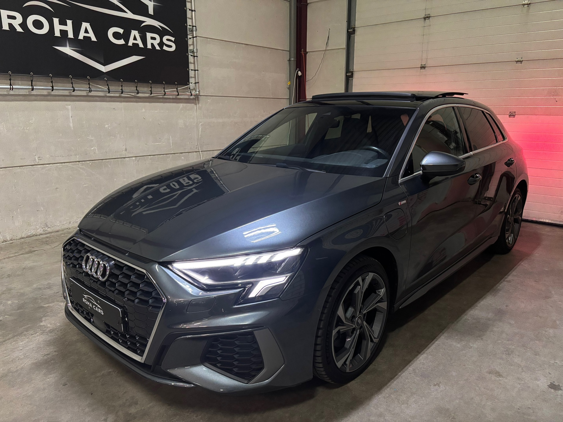Audi A3 Sportback 40 TFSI e 3x S line panorama 3