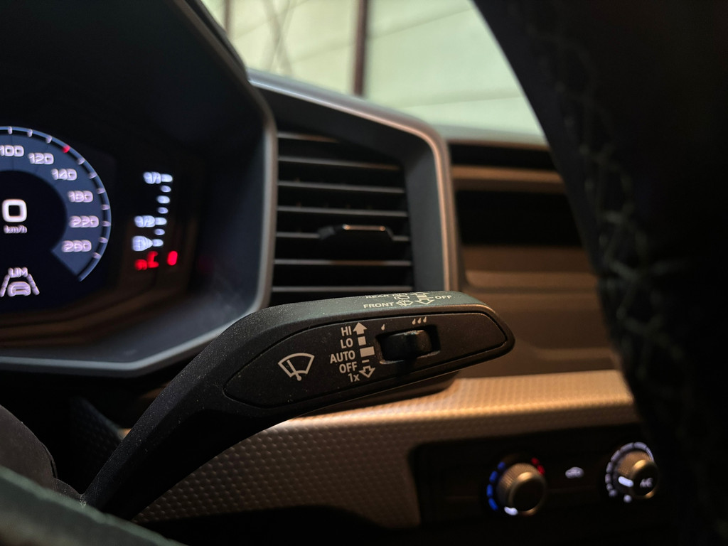 Audi A1 SPORTBACK 25 TFSI S line automaat 21