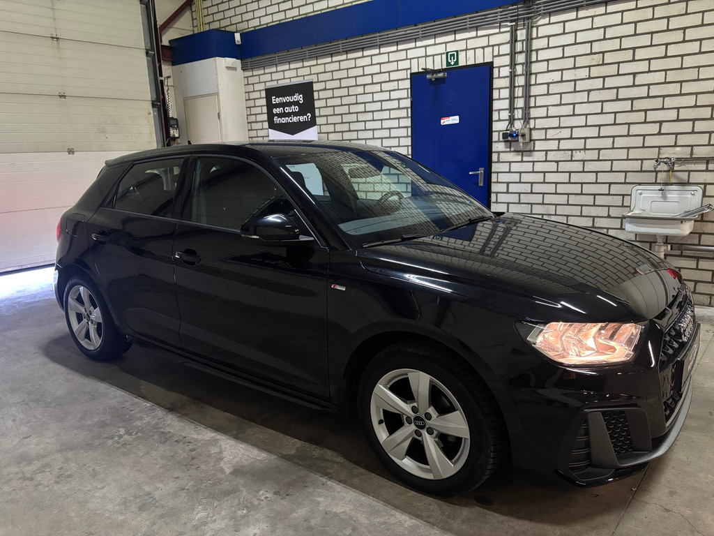 Audi A1 SPORTBACK 25 TFSI S line automaat 6