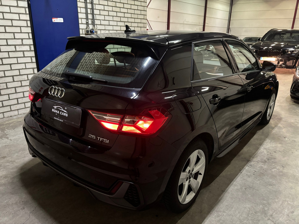 Audi A1 SPORTBACK 25 TFSI S line automaat 8