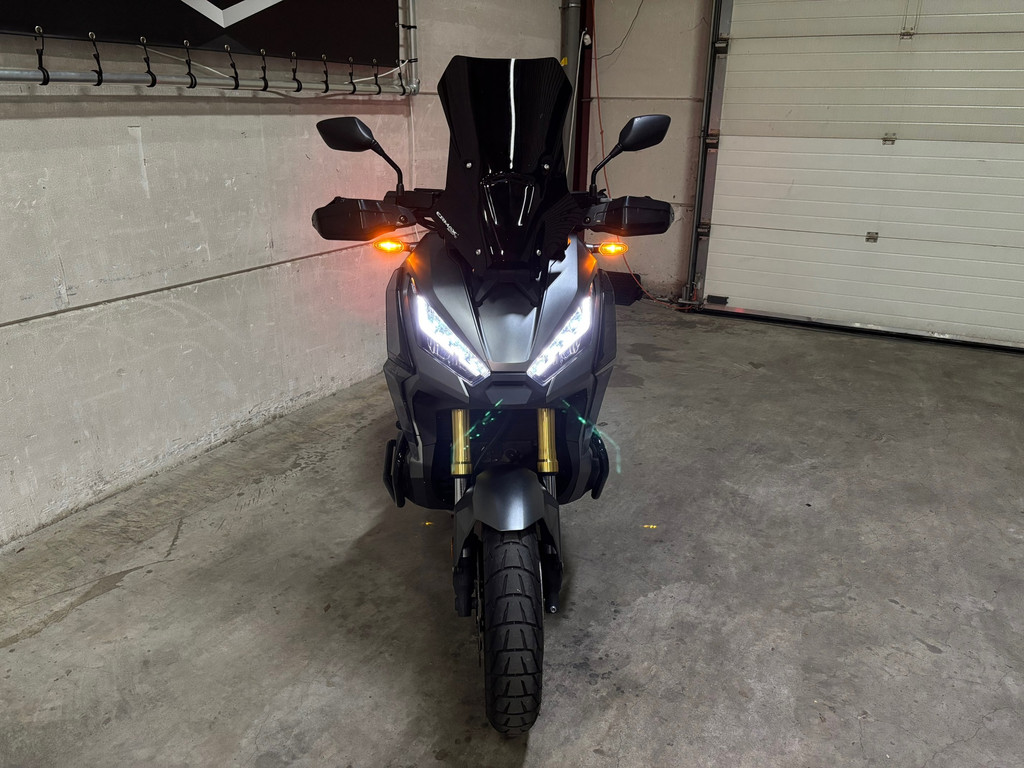 Honda Scooter NC 750 X-ADV 8
