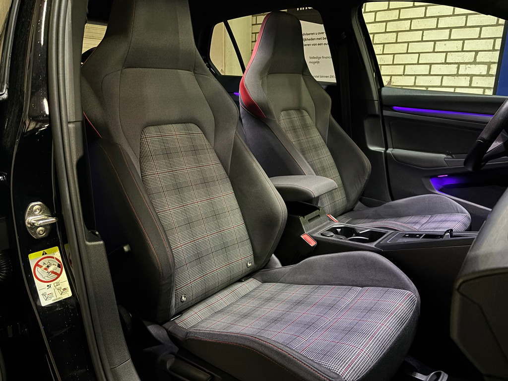 Volkswagen Golf 2.0 TSI GTI 19