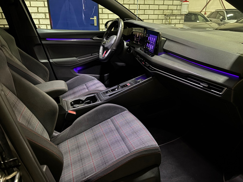 Volkswagen Golf 2.0 TSI GTI 20