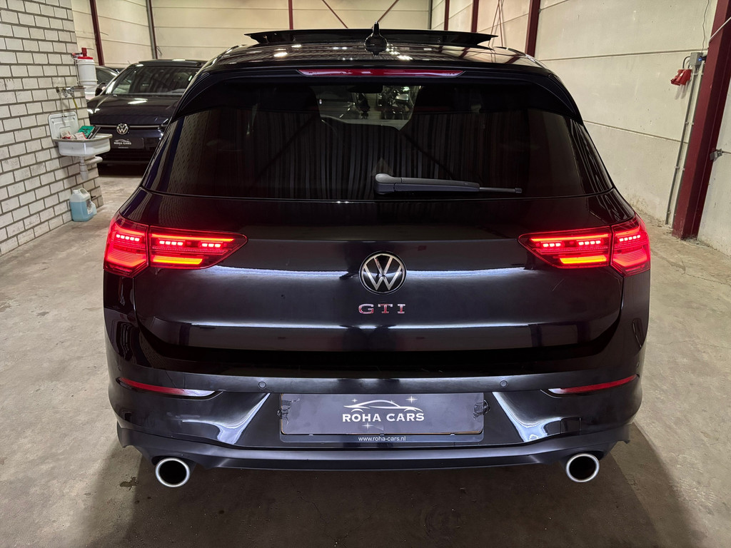Volkswagen Golf 2.0 TSI GTI 7
