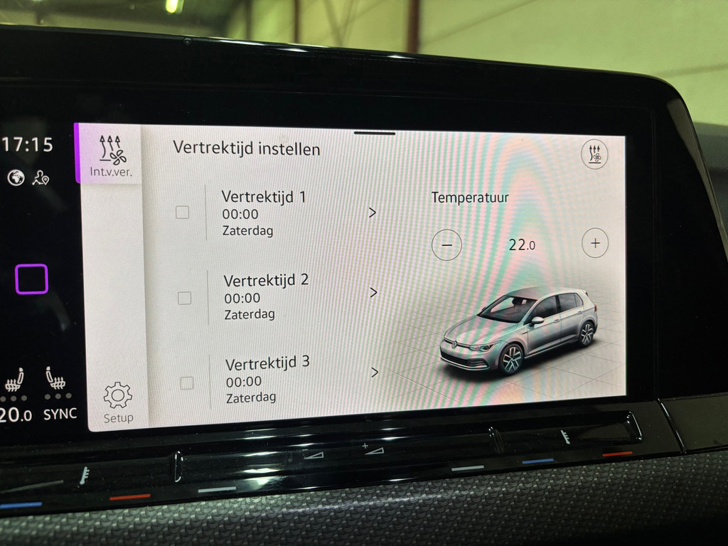 Volkswagen Golf 1.5 eTSI R-Line 34