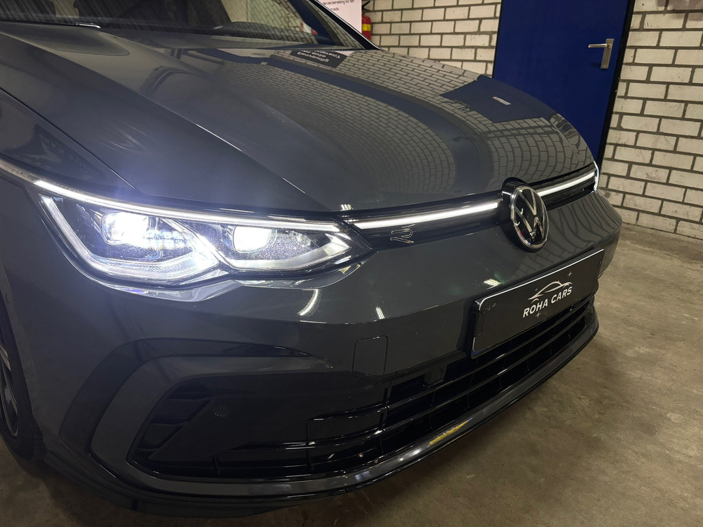 Volkswagen Golf 1.5 eTSI R-Line 6