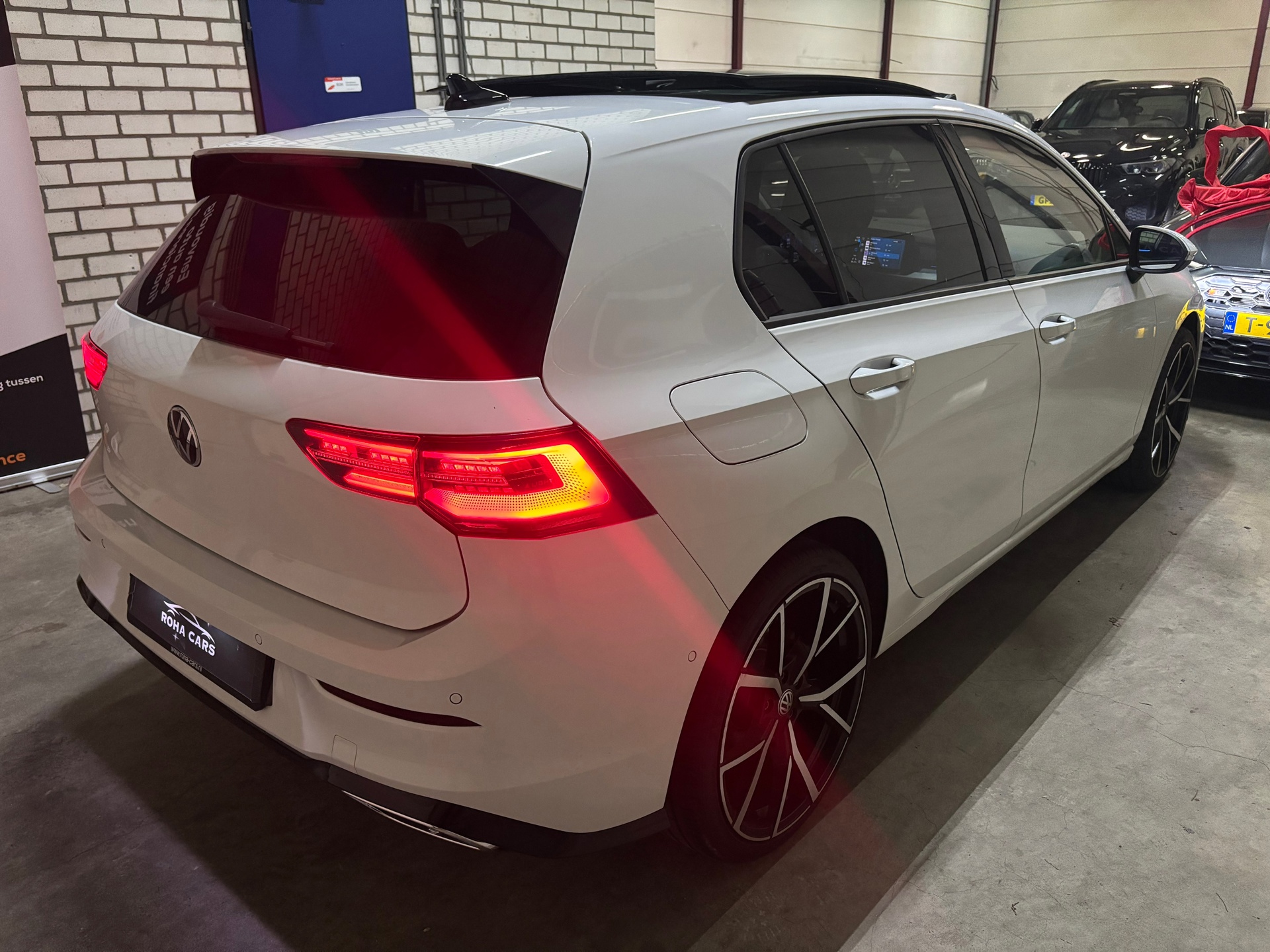 Volkswagen Golf 1.5 eTSI R-Line 10