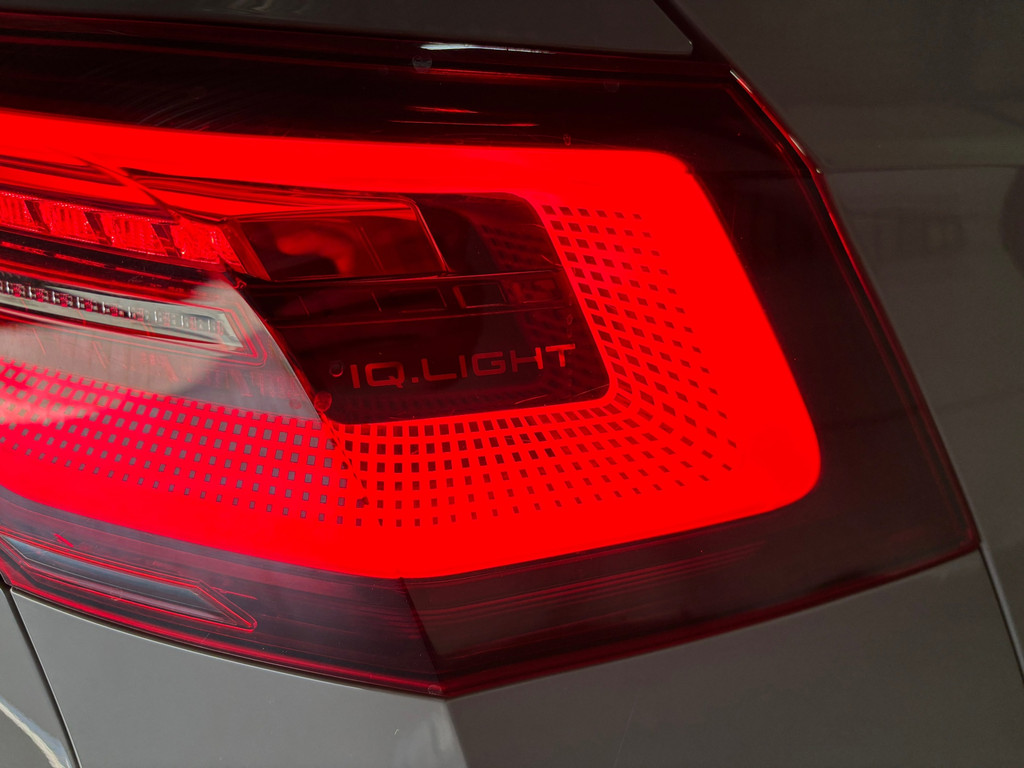 Volkswagen Golf 2.0 TSI GTI Clubsport 45 edition 12